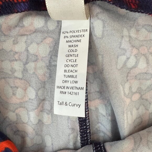Lularoe Leggings • size tall & curvy • NWOT - Picture 3 of 7
